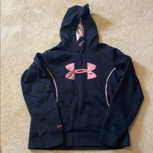 Black under armor sweatshirt